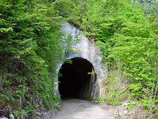 王滝森林鉄道うぐい川線,第3号隧道,小俣トンネル