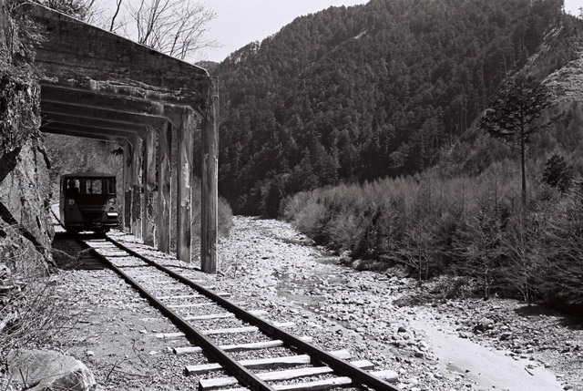 �֐��d�͎O�Y�_����p��,����X�ѓS������,�ѓS,���Ε���,���[�^�[�J�[