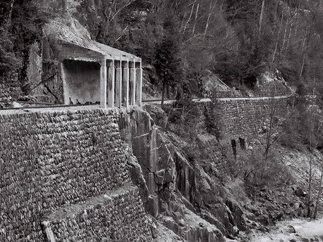 �֐��d�͎O�Y�_����p��,����X�ѓS������,�ѓS,���Ε���,�L�O�B�e