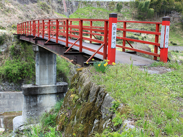 ��q���,��q��